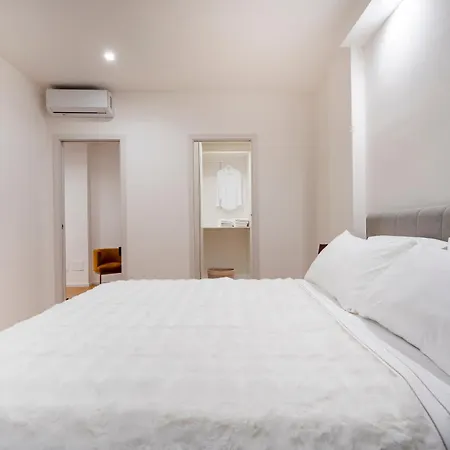 Luxury In Center Бари