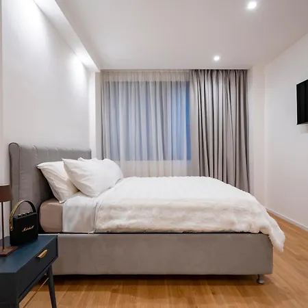 Апартаменты Luxury In Center