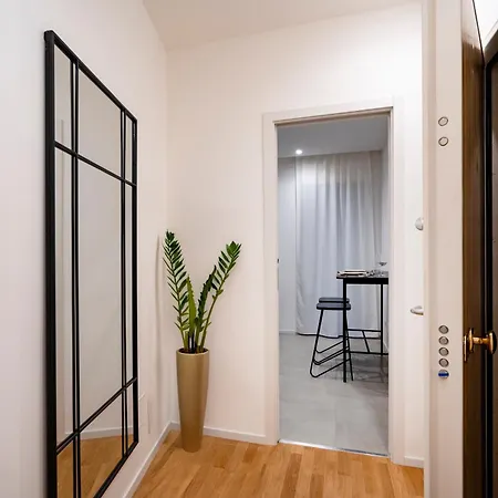 Апартаменты Luxury In Center