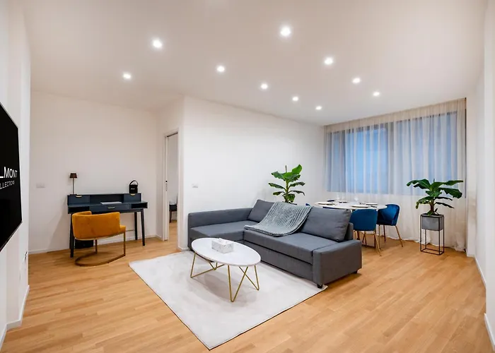 Luxury In Center בארי